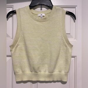💥BP sweater vest size small
